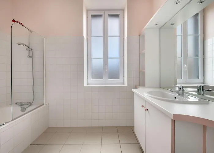 Maison Familiale Pour 8 Proche Et Bourg A St Brevin * Saint-Brévin-les-Pins