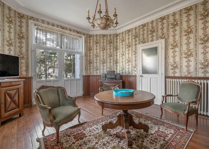 Vakantiehuis Maison Familiale Pour 8 Proche Et Bourg A St Brevin