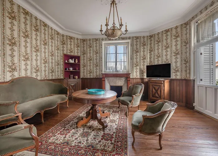 Maison Familiale Pour 8 Proche Et Bourg A St Brevin Vakantiehuis Saint-Brévin-les-Pins