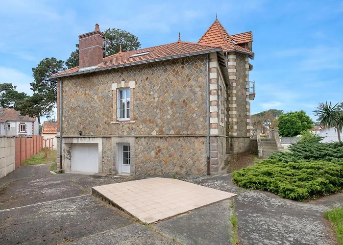 Maison Familiale Pour 8 Proche Et Bourg A St Brevin Saint-Brévin-les-Pins